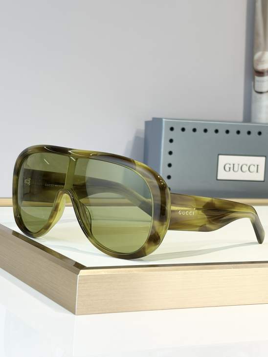 Picture of Gucci Sunglasses _SKUfw79722039fw